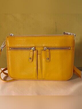 Talbots Pebbled Leather Crossbody Bag Purse Mustard Yellow Pockets Zippers‎ Y2K